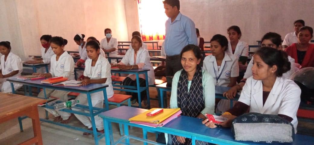 Neo Medics Nursing School Bokaro Classroom photo 1