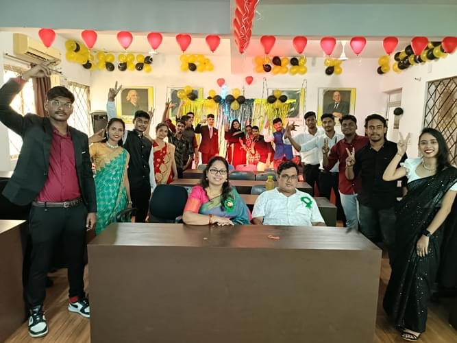 Innovation The Business School Bhubaneswar Fresher Party photo 5