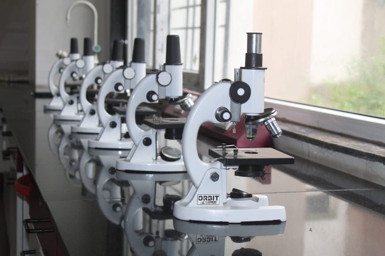 R S Pharmacy College Labs photo 2