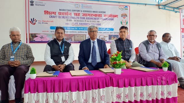 St Xavier's College Extra Curriculars photo 13