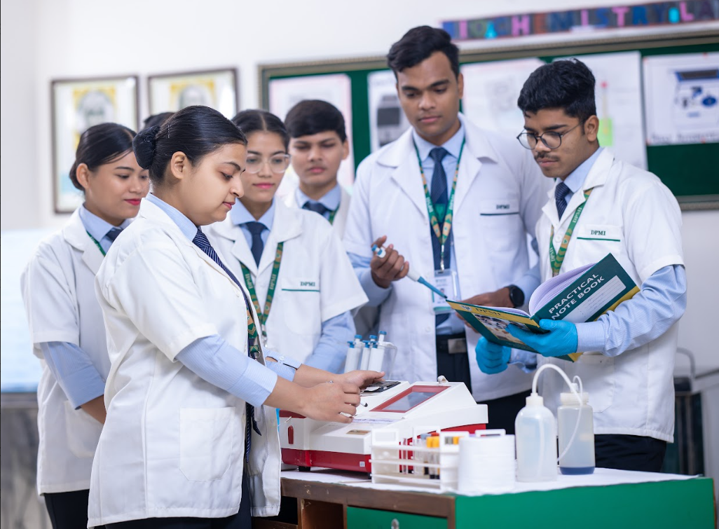 Delhi Paramedical & Management Institute Student Life photo 24