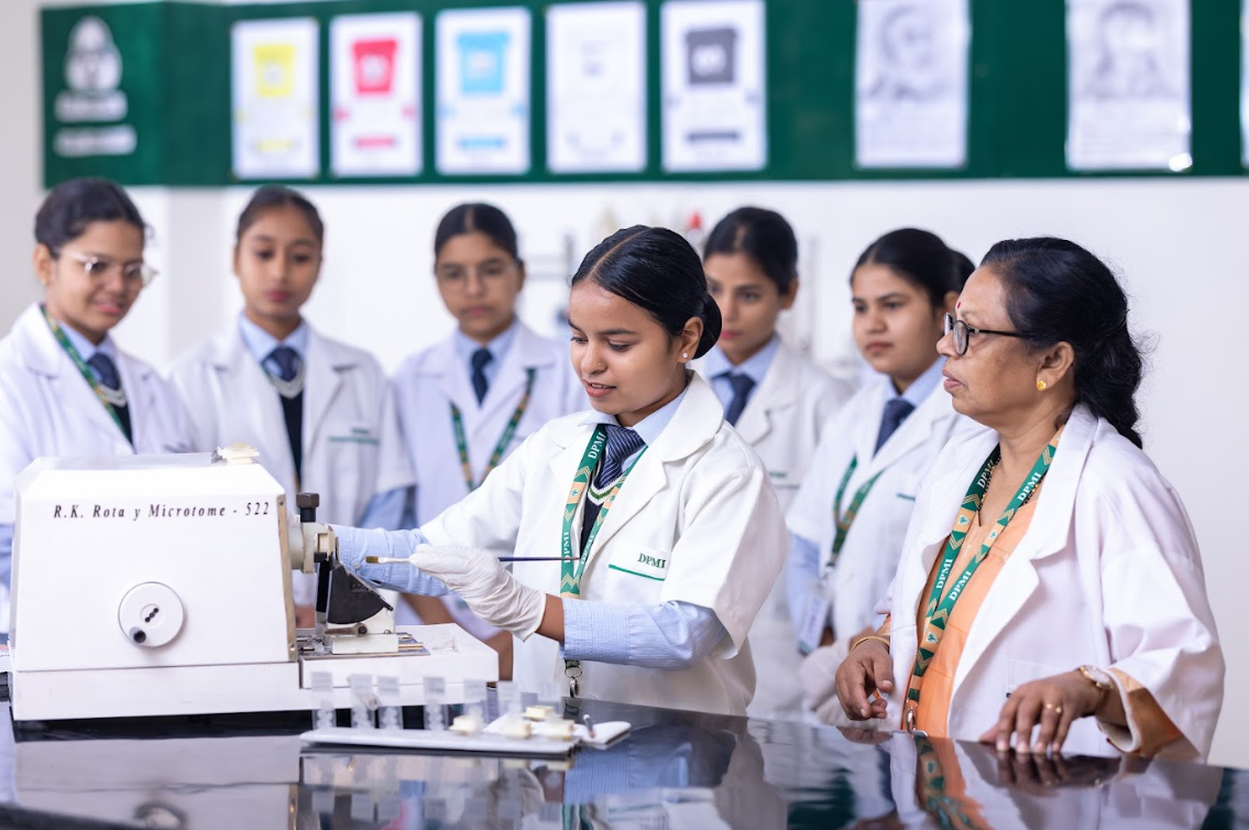 Delhi Paramedical & Management Institute Student Life photo 33
