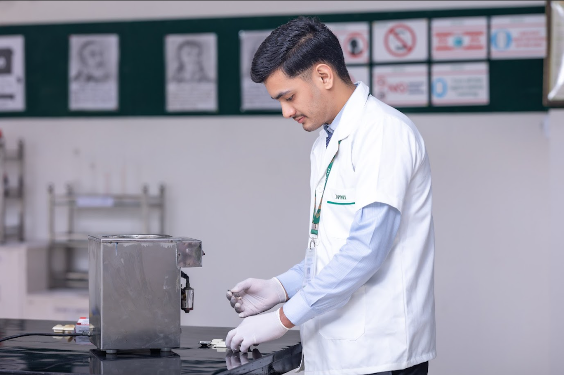 Delhi Paramedical & Management Institute Student Life photo 38