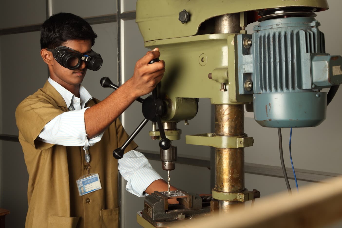 Alpha College of Engineering Labs photo 1