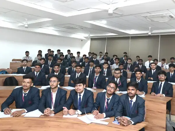 Sanjivani University Ahmednagar Classrooms photo 4