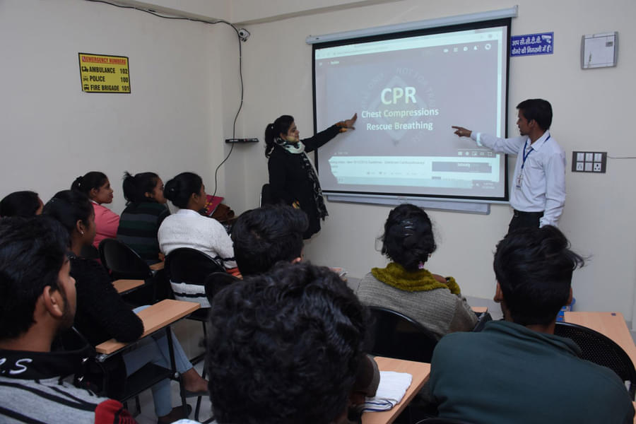 Unizona Healthcare & Technical Council Campus photo 6