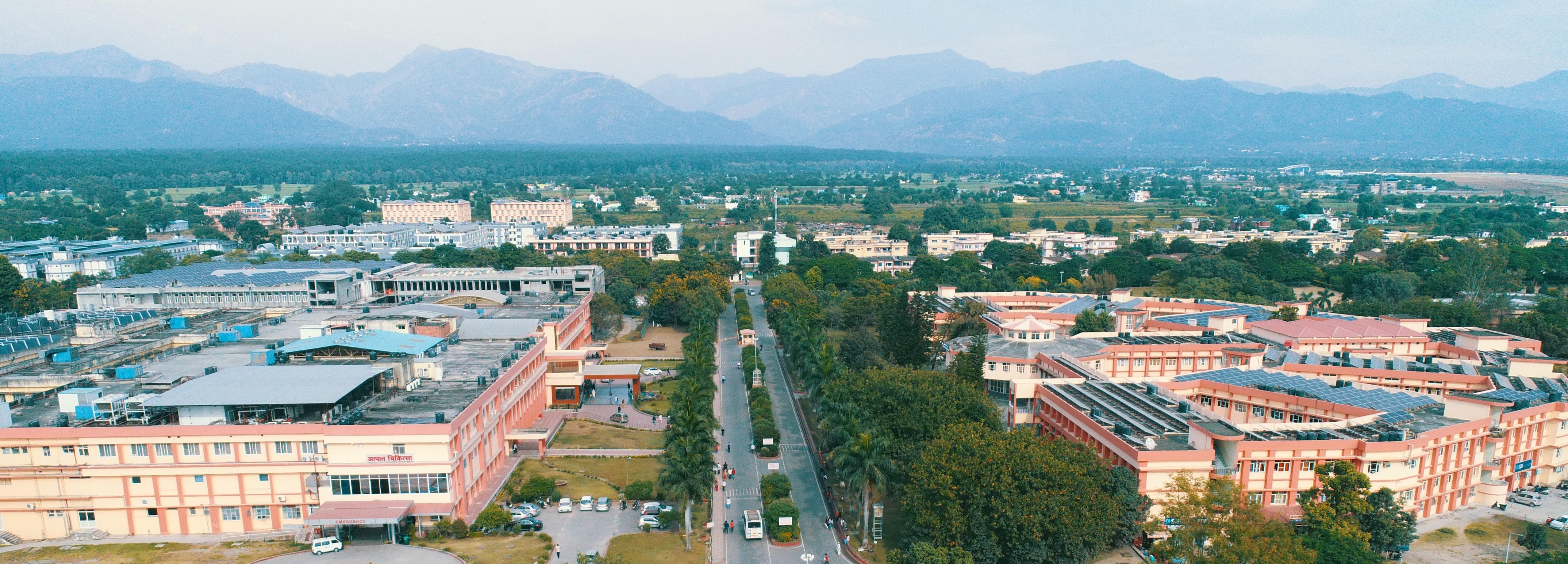 HIMS Dehradun College infrastructure photo 2