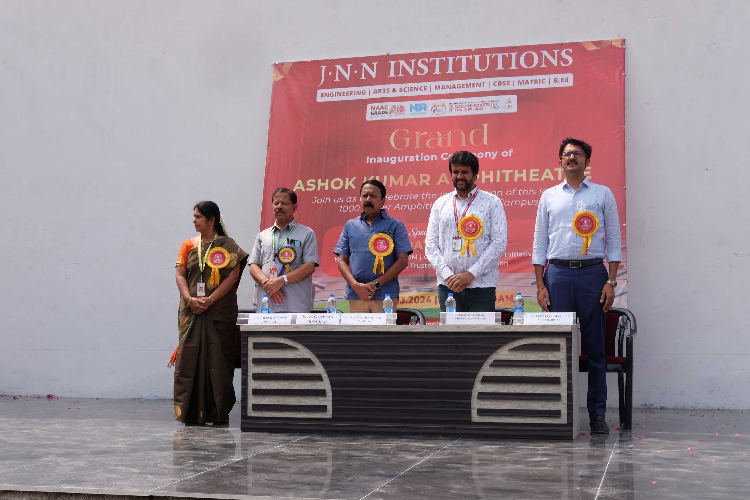 JNNIE Extra Curriculars photo 6