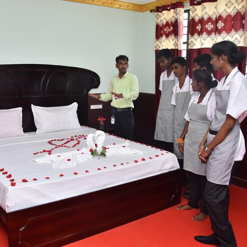 Sree Sowdambika College of Hotel Management Aruppukottai Laboratories & Equipments photo 11