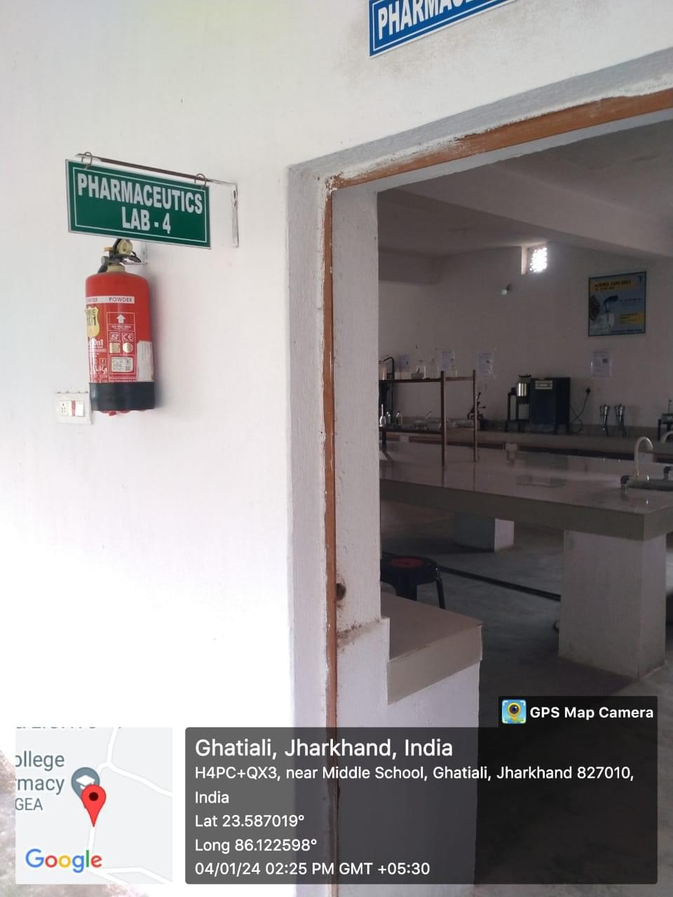 HGEA College of Pharmacy Bokaro Labs photo 10