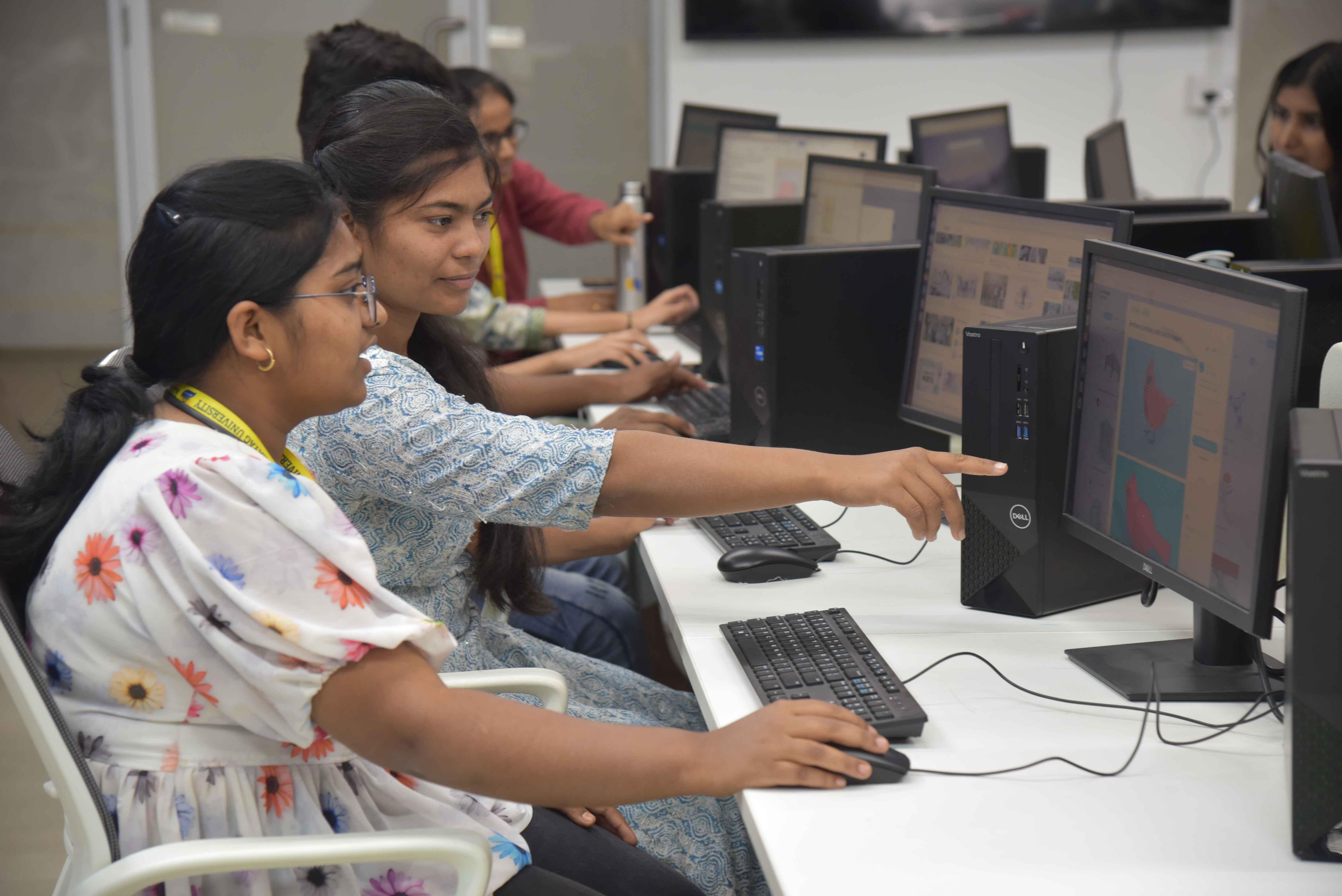 MIT Vishwaprayag University Solapur BCA Lab photo 19