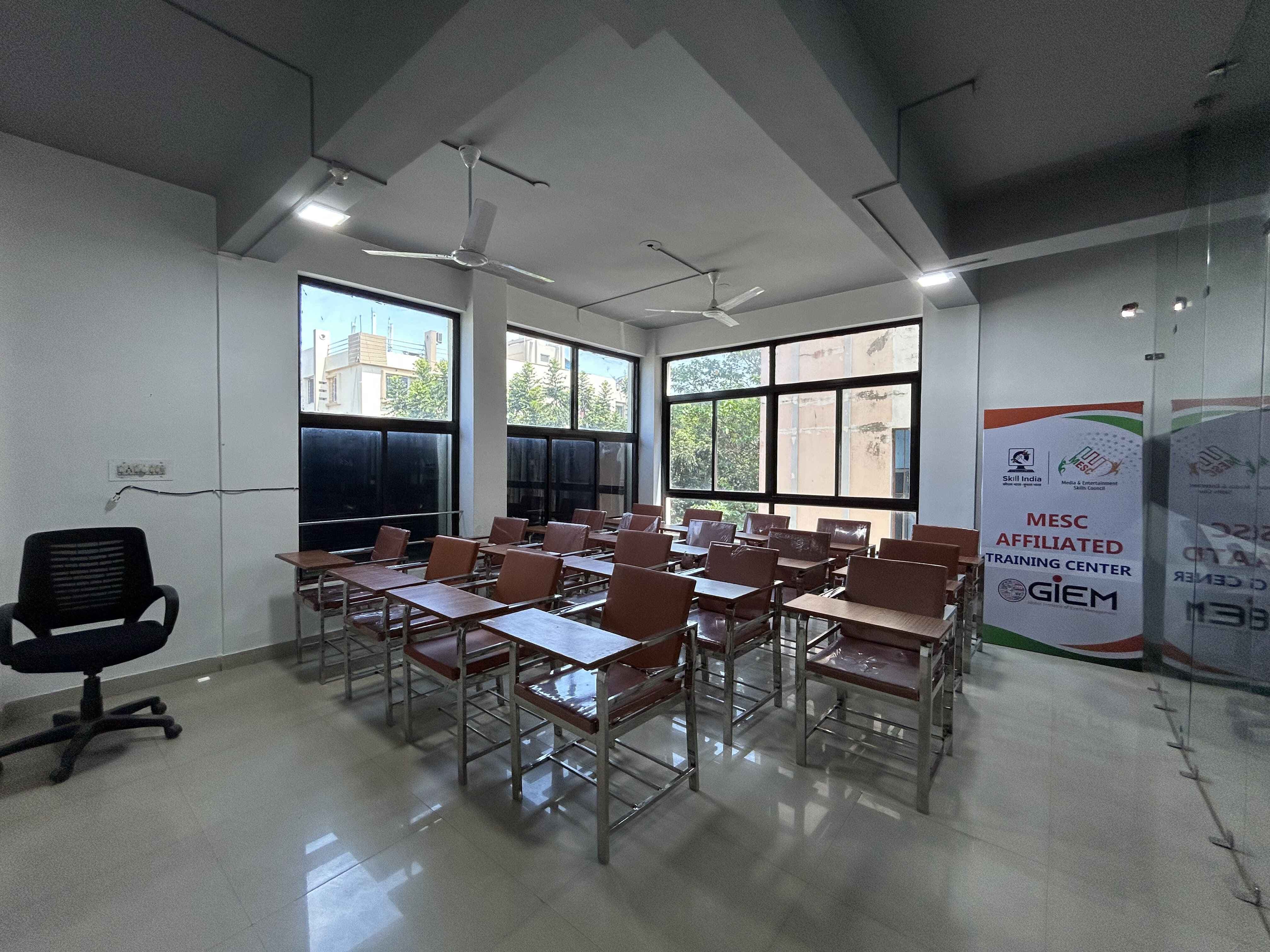 GIEM Classrooms photo 9