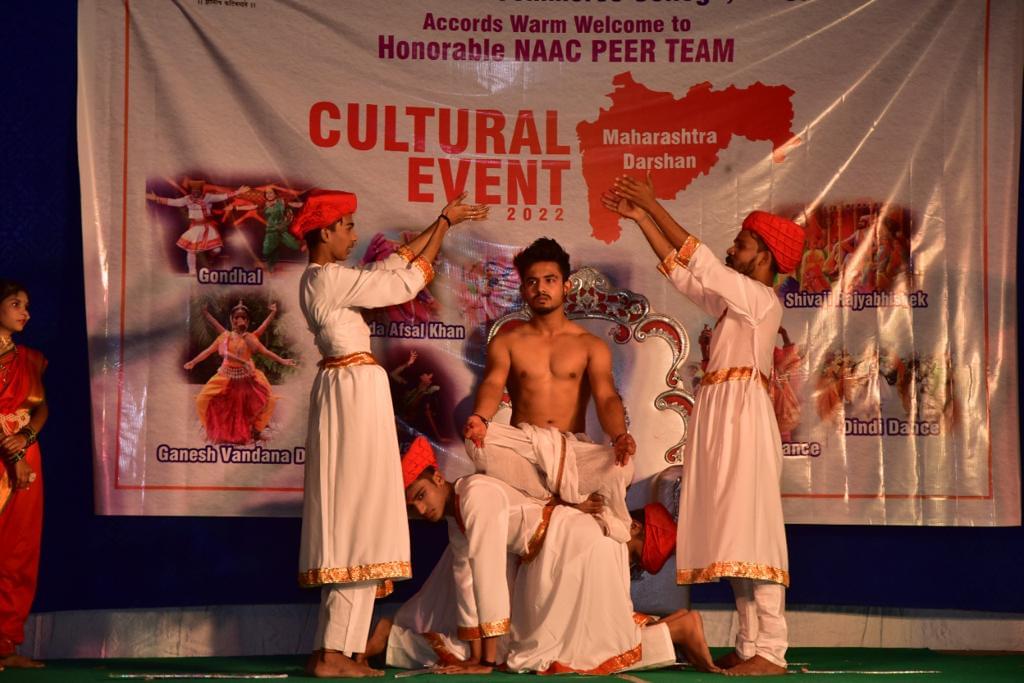 Shri Niketan Arts Commerce College Festivals photo 2