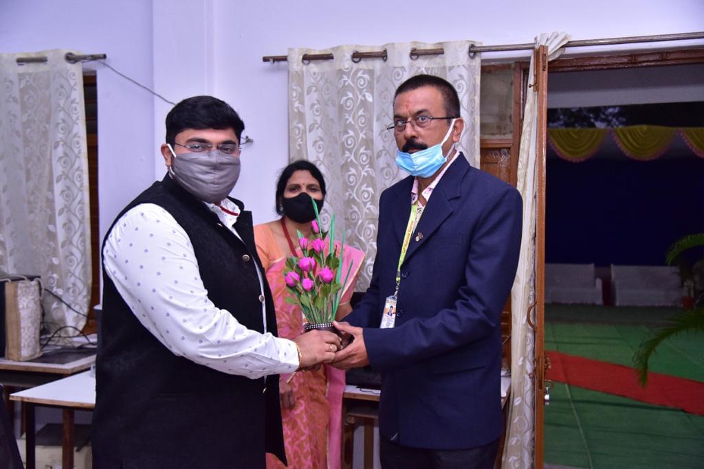 Shri Niketan Arts Commerce College Festivals photo 5