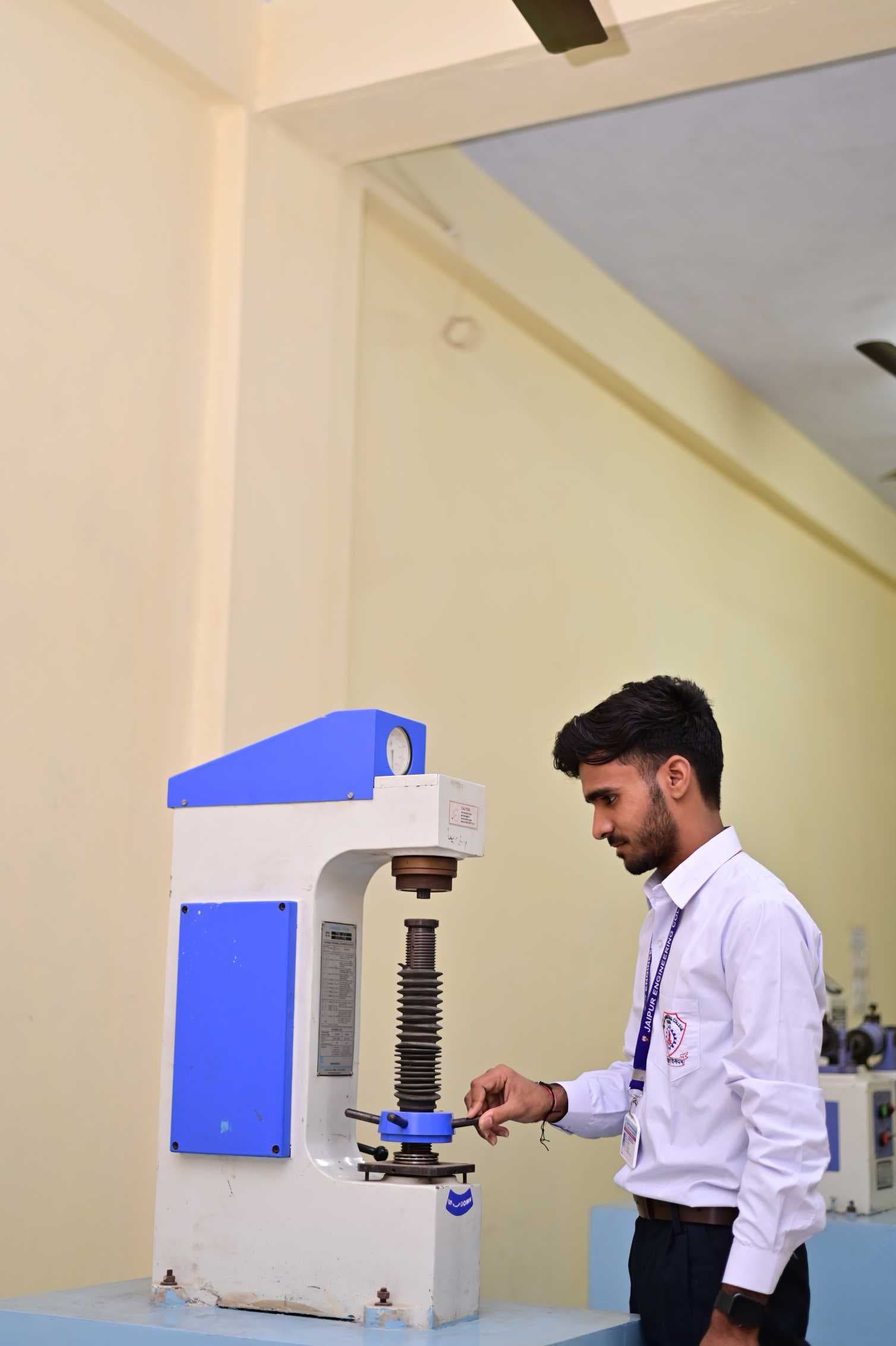 JEC Kukas Campus photo 22