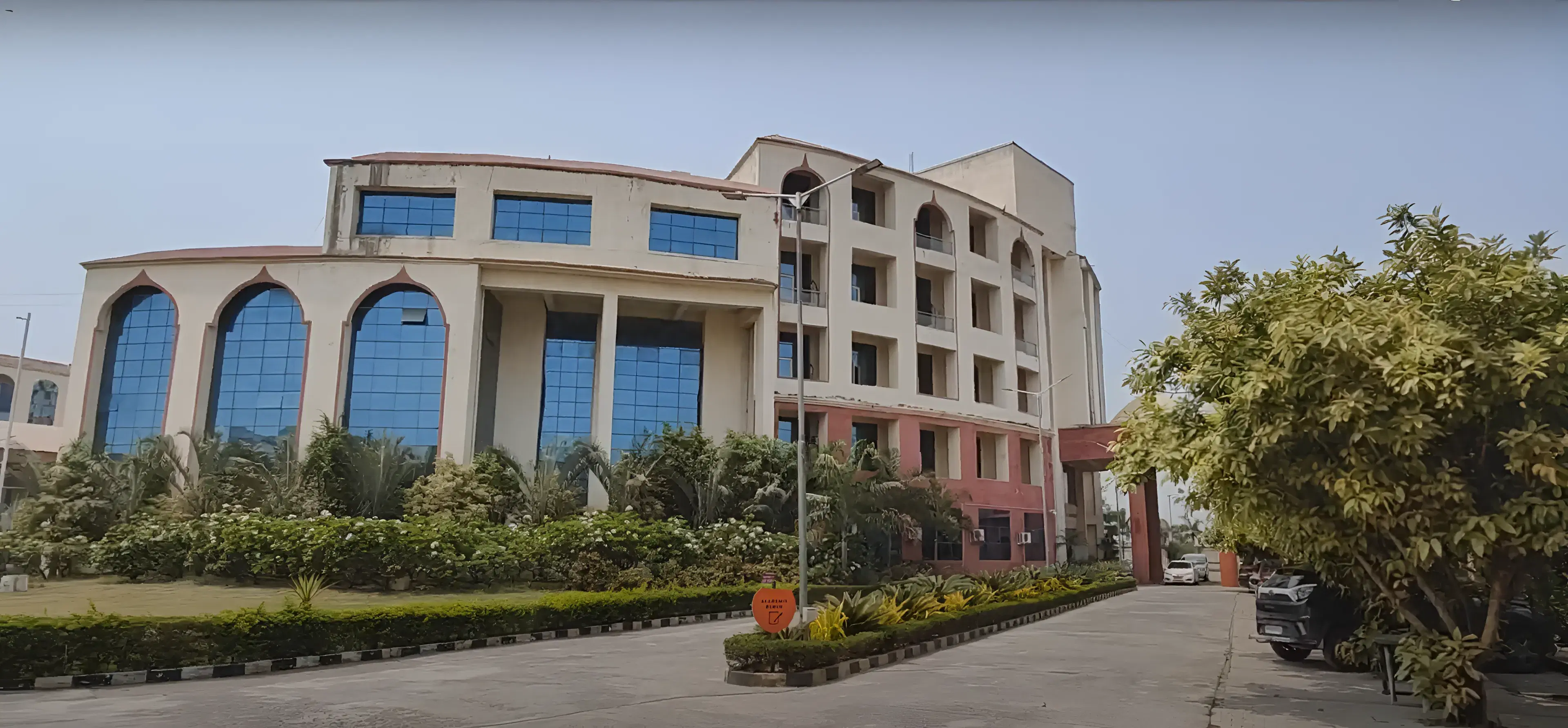 Chandragupt Institute of Management Patna Campus infrastructure photo 4