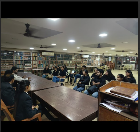 L J Institute of Media and Communications Ahmedabad Court visit 6 photo 1