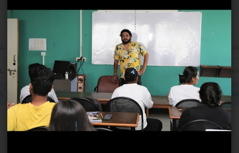 L J Institute of Media and Communications Ahmedabad Guest Session 3 photo 3