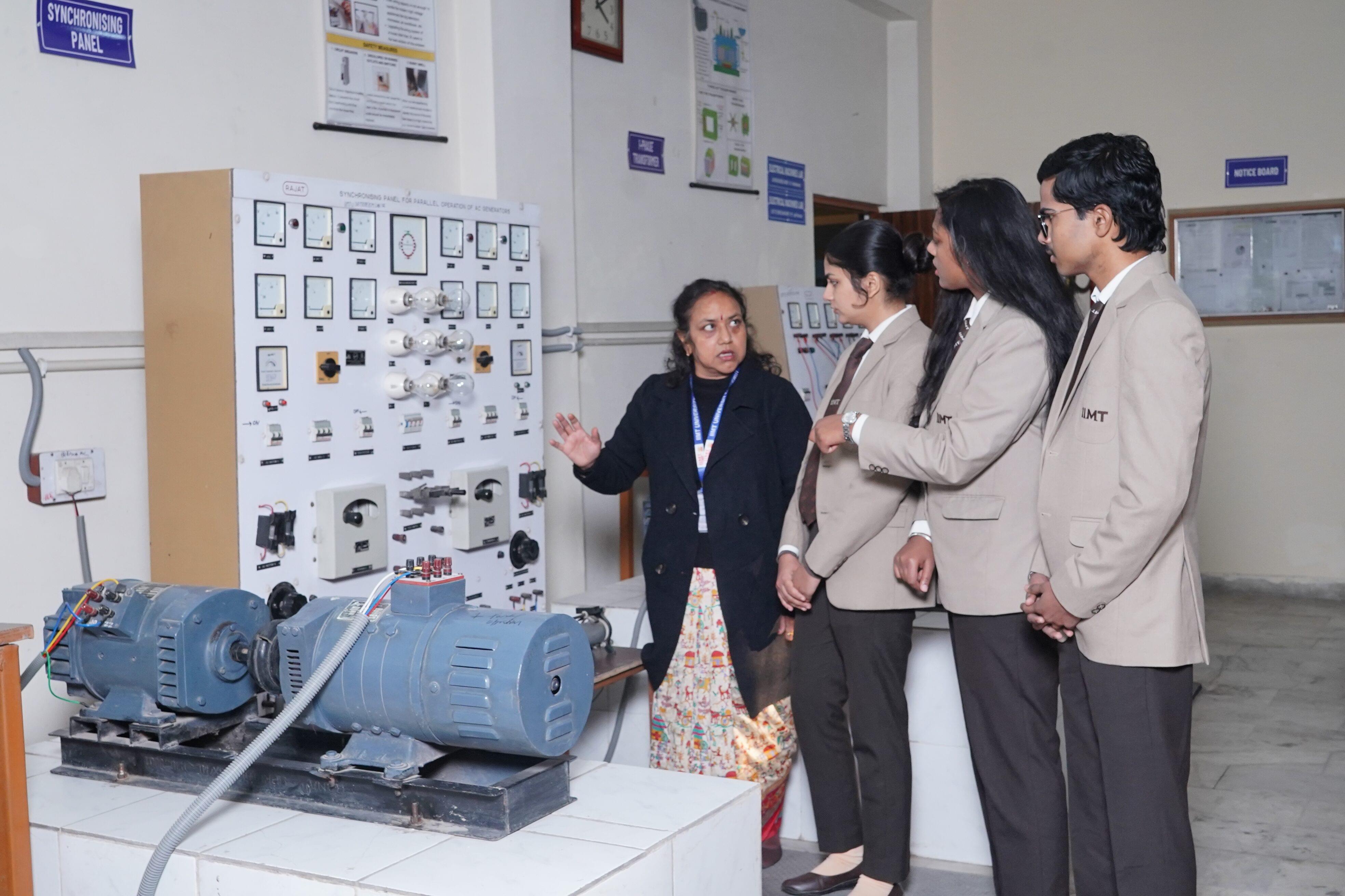 IIMT University Meerut Labs photo 13