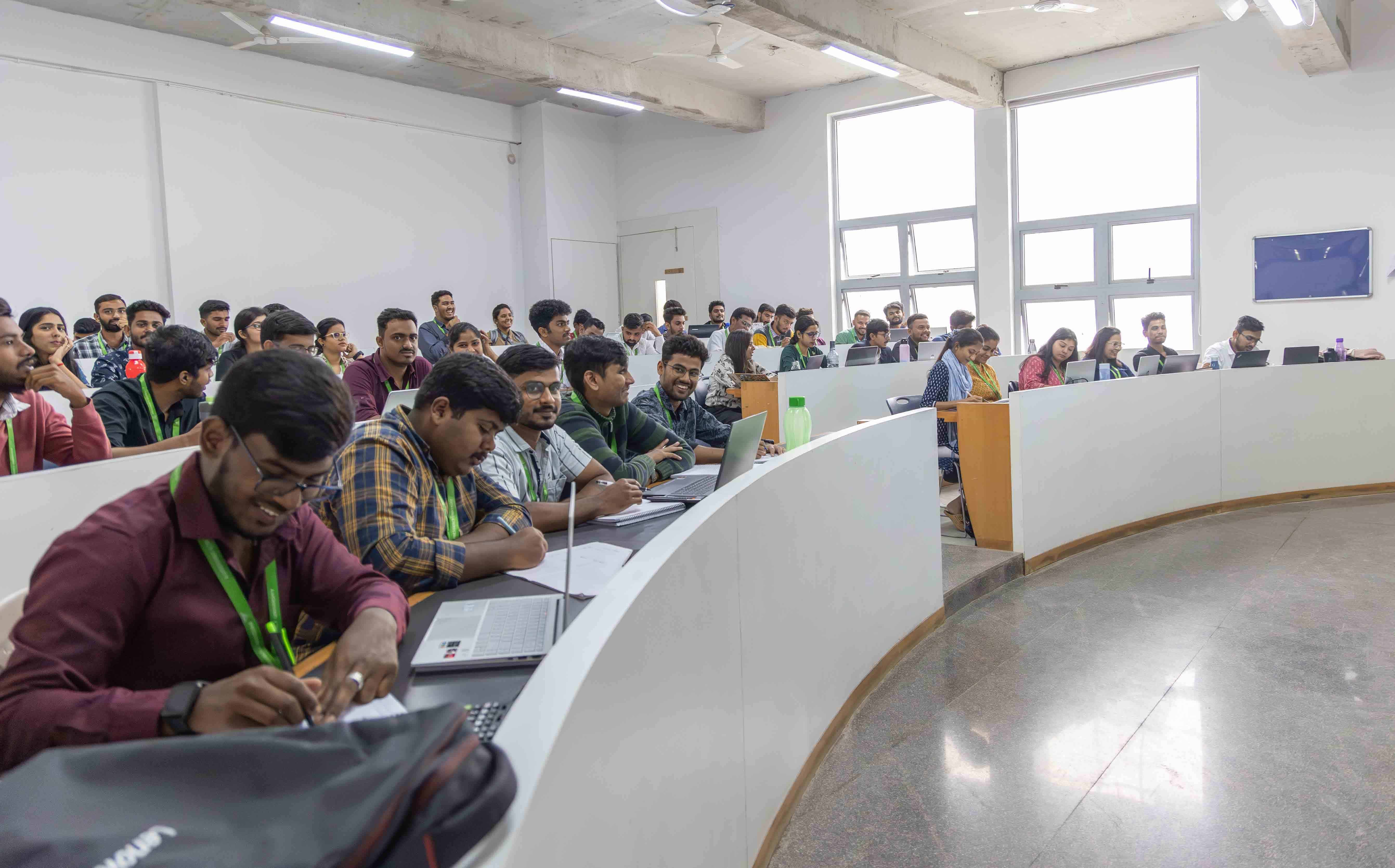 Presidency University, Bangalore Powered by Emversity College Images photo 7