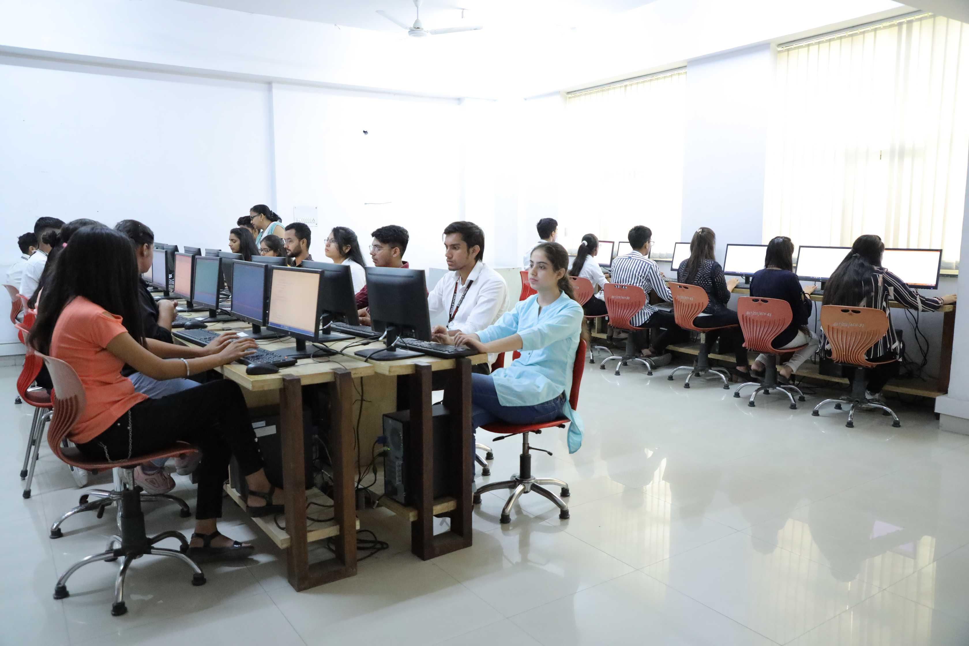 Gateway Education Sonepat Infrastructure photo 4