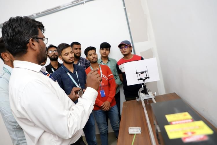 SAGE University Bhopal University Pictures photo 7