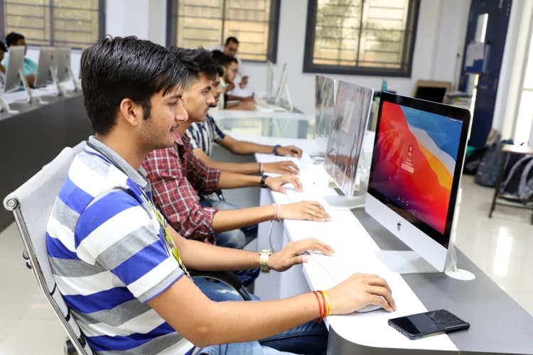 SAGE University Bhopal University Pictures photo 5