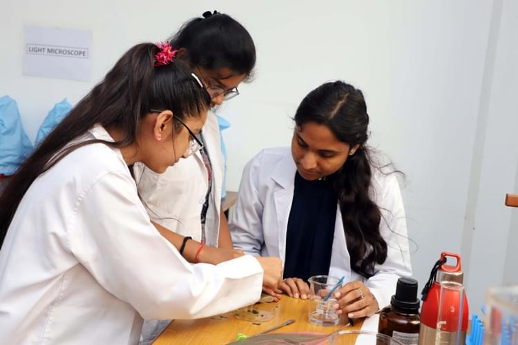 SAGE University Bhopal University Pictures photo 13