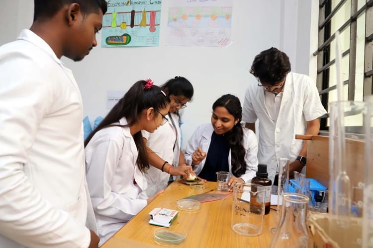 SAGE University Bhopal University Pictures photo 12