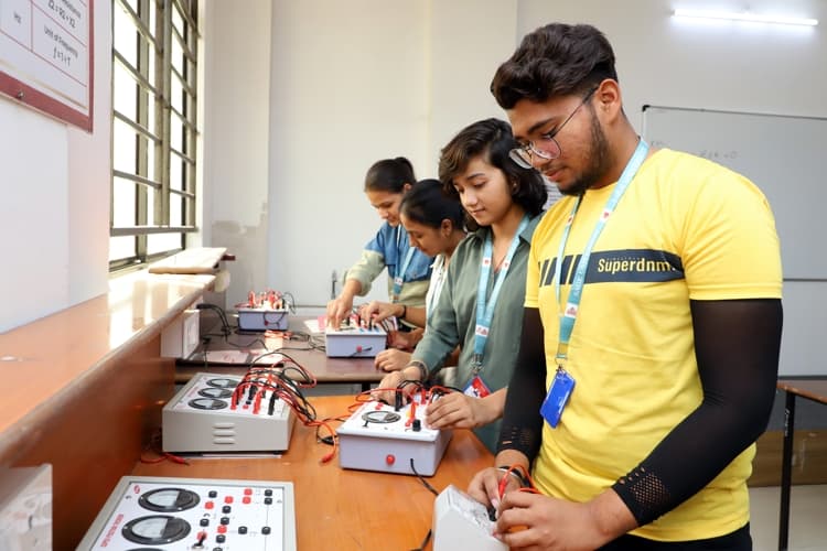 SAGE University Bhopal University Pictures photo 26