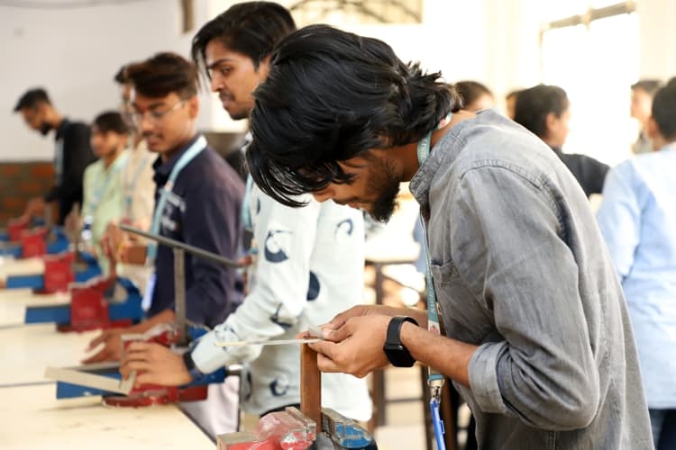 SAGE University Bhopal University Pictures photo 25