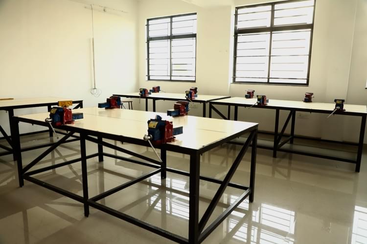 SAGE University Bhopal University Pictures photo 41