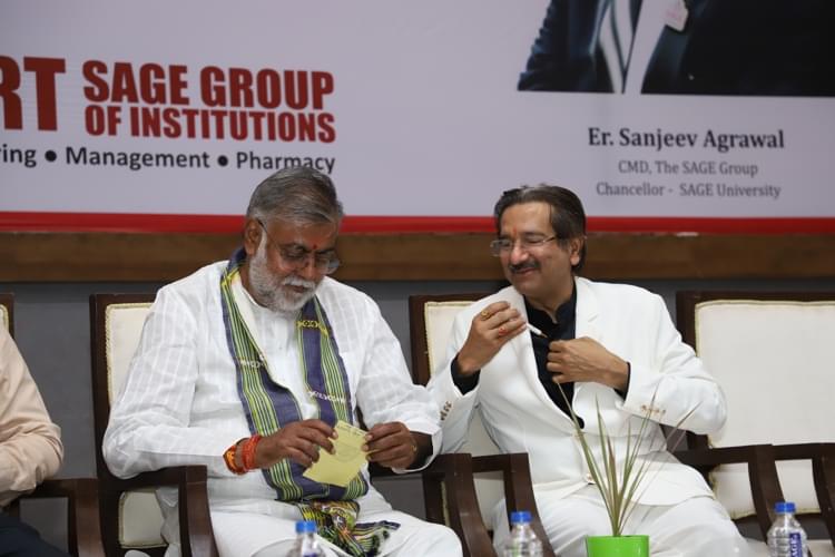 SAGE University Bhopal Career Day photo 219