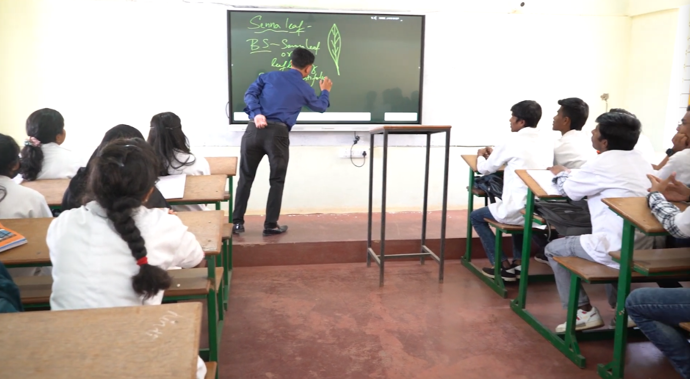 Neelsaroj Institute Of Pharmacy Campus photo 1