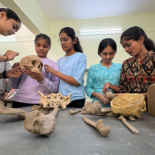 Akar Group of Colleges Ahmedabad  and Everyday Joy photo 3