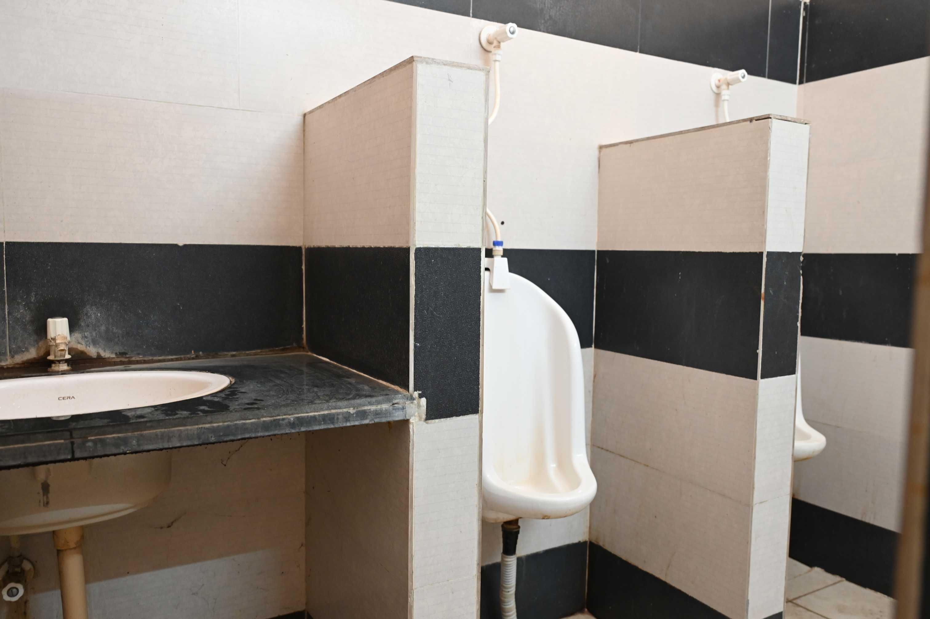 Technocrats Institute of Technology (Excellence) Washroom photo 7