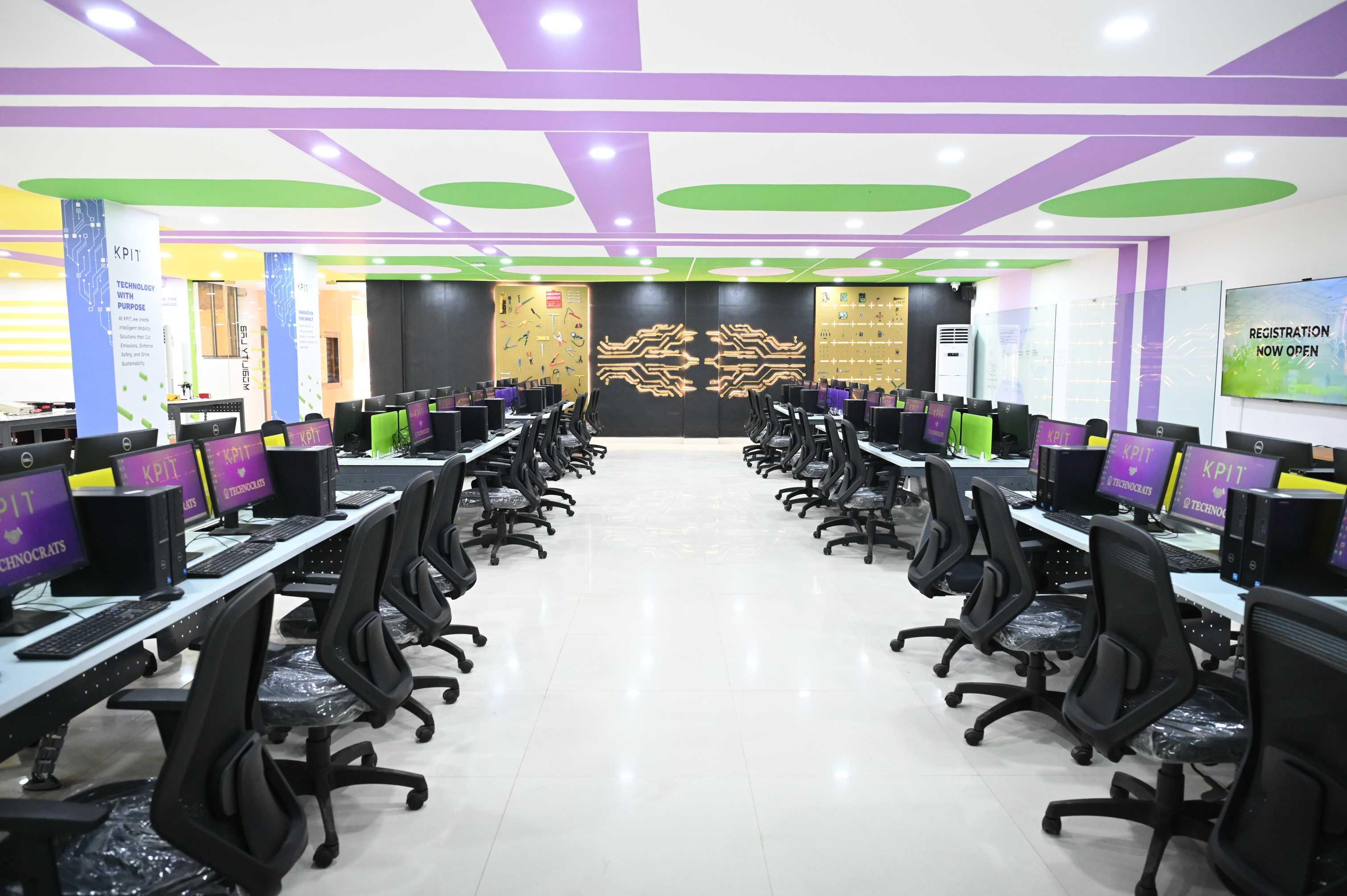 Technocrats Institute of Technology (Excellence) KPIT Mobility Lab photo 29