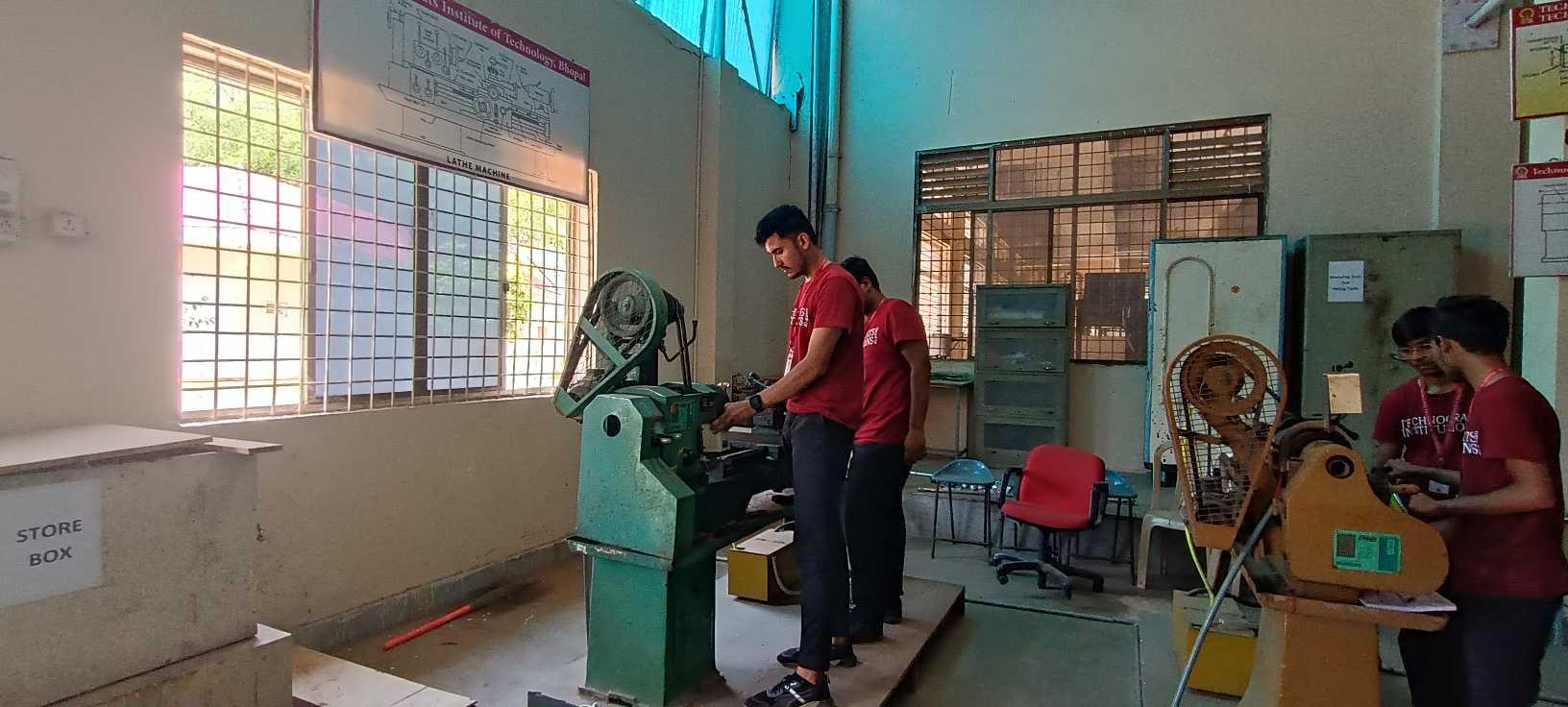 Technocrats Institute of Technology (Excellence) Labs photo 26