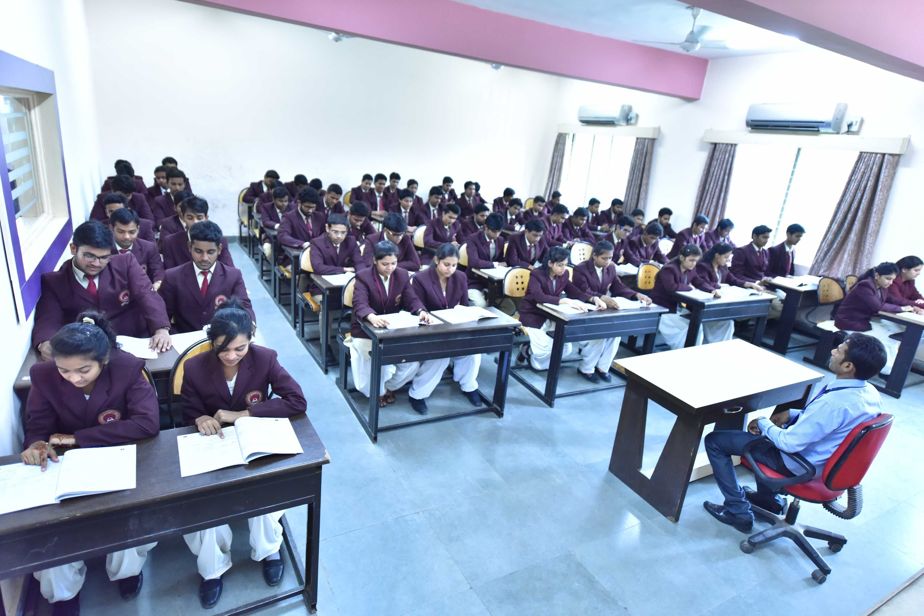 Technocrats Institute of Technology Bhopal Classroom photo 14