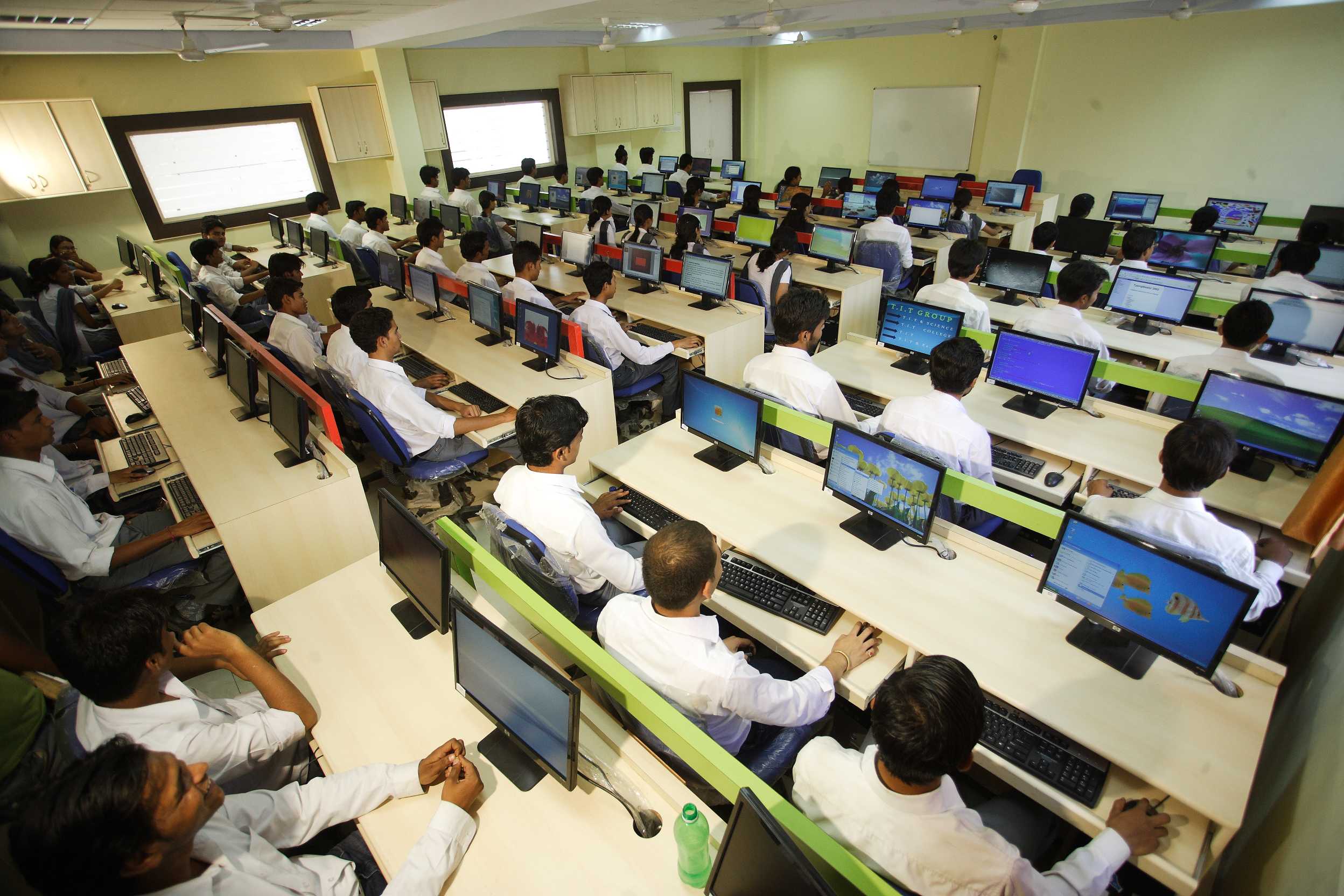 Technocrats Institute of Technology Bhopal Computer Lab photo 7