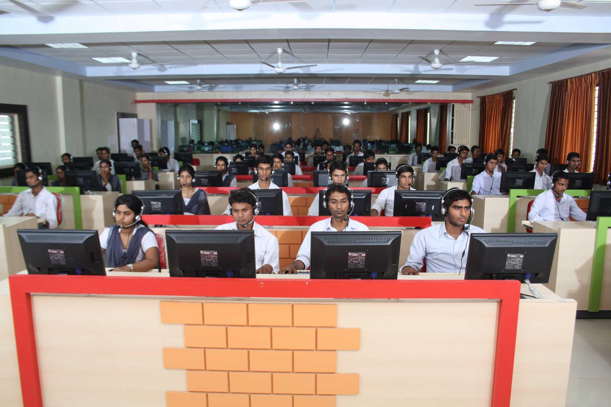 Technocrats Institute of Technology Bhopal Computer Lab photo 19