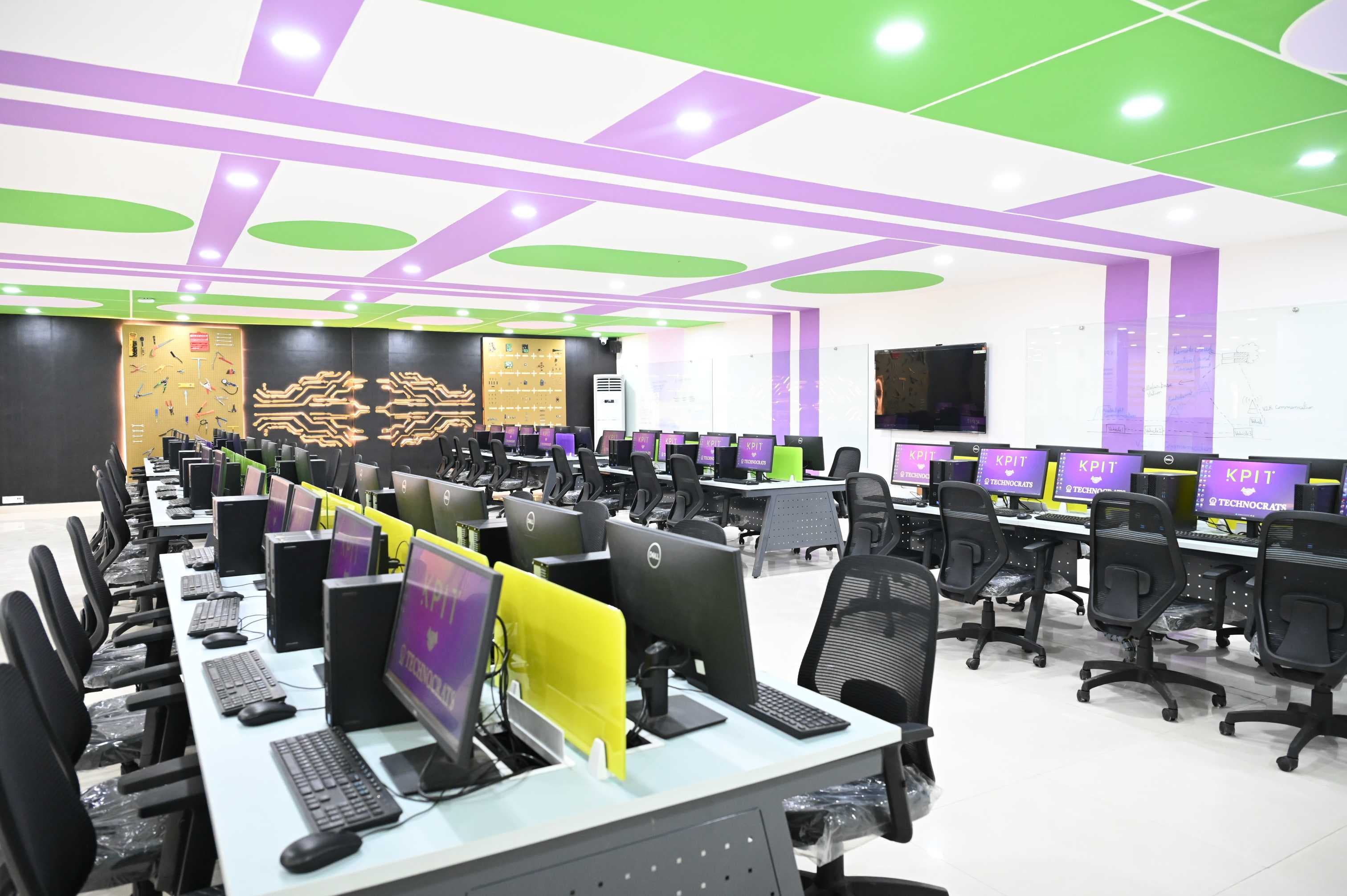 Technocrats Institute of Technology Bhopal KPIT Mobility Lab photo 31