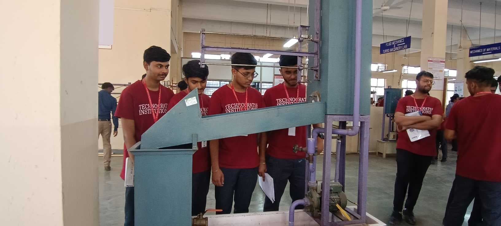 Technocrats Institute of Technology Bhopal Labs photo 20