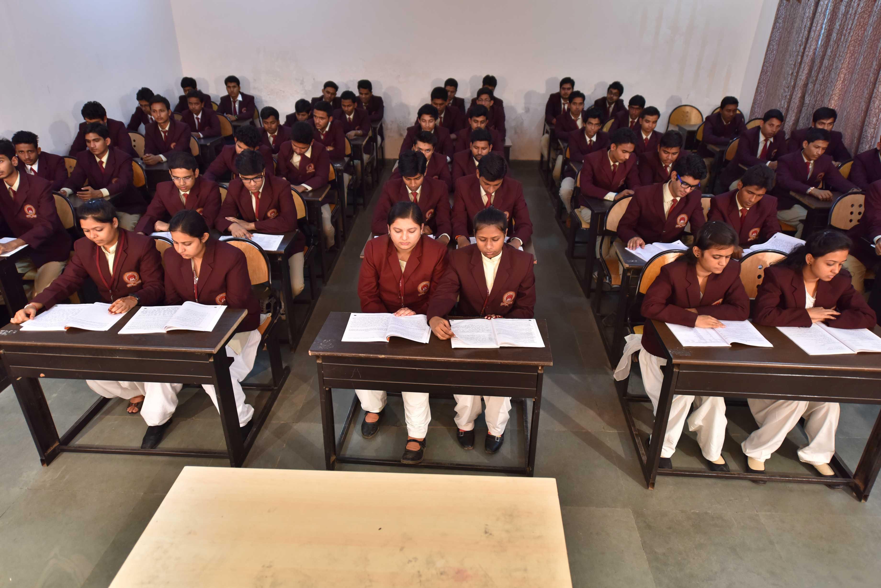Technocrats Institute of Technology MBA Bhopal Class Room photo 10