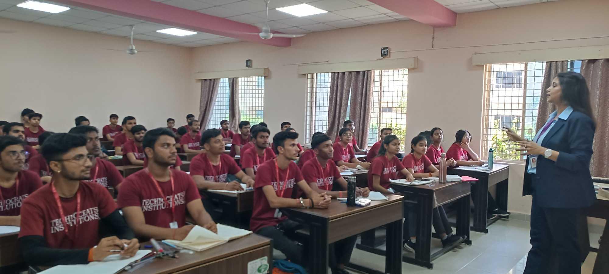 Technocrats Institute of Technology MBA Bhopal Class Room photo 16