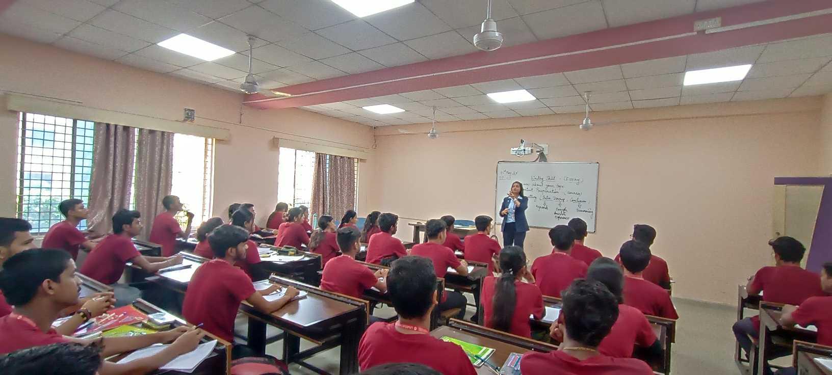 Technocrats Institute of Technology MBA Bhopal Class Room photo 18