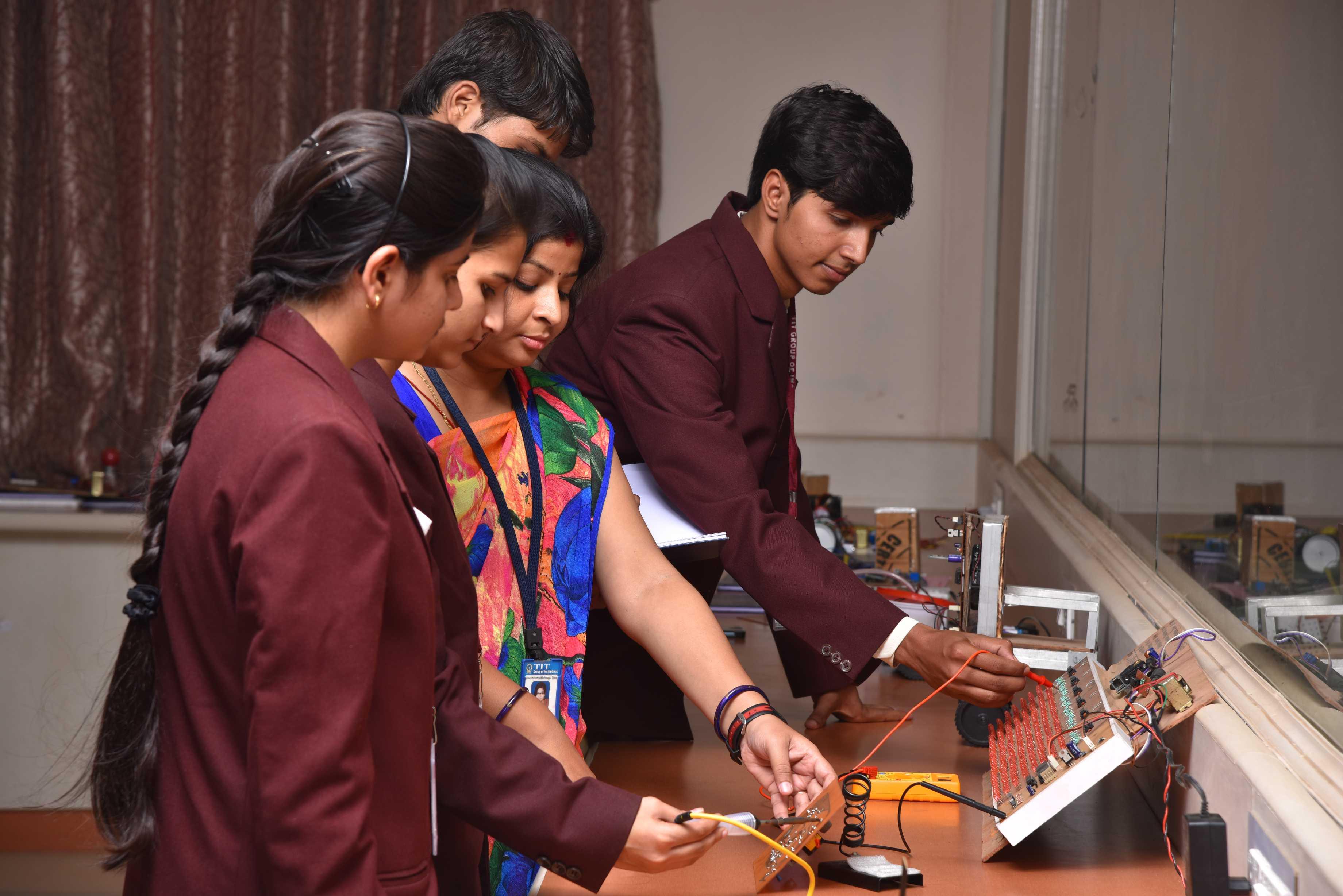 Technocrats Institute of Technology MBA Bhopal Laboratories and Equipments photo 10