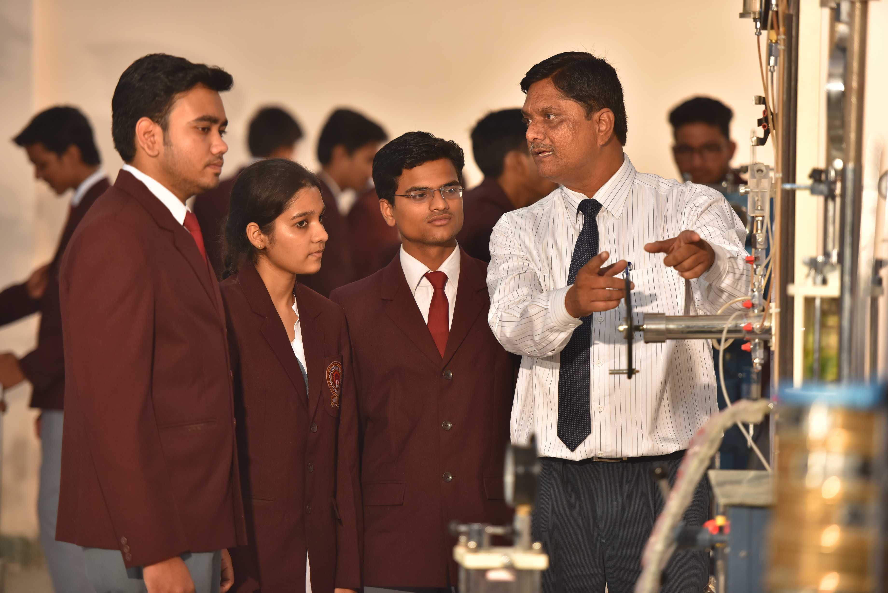 Technocrats Group of Institutions Bhopal Laboratories and Equipments photo 13