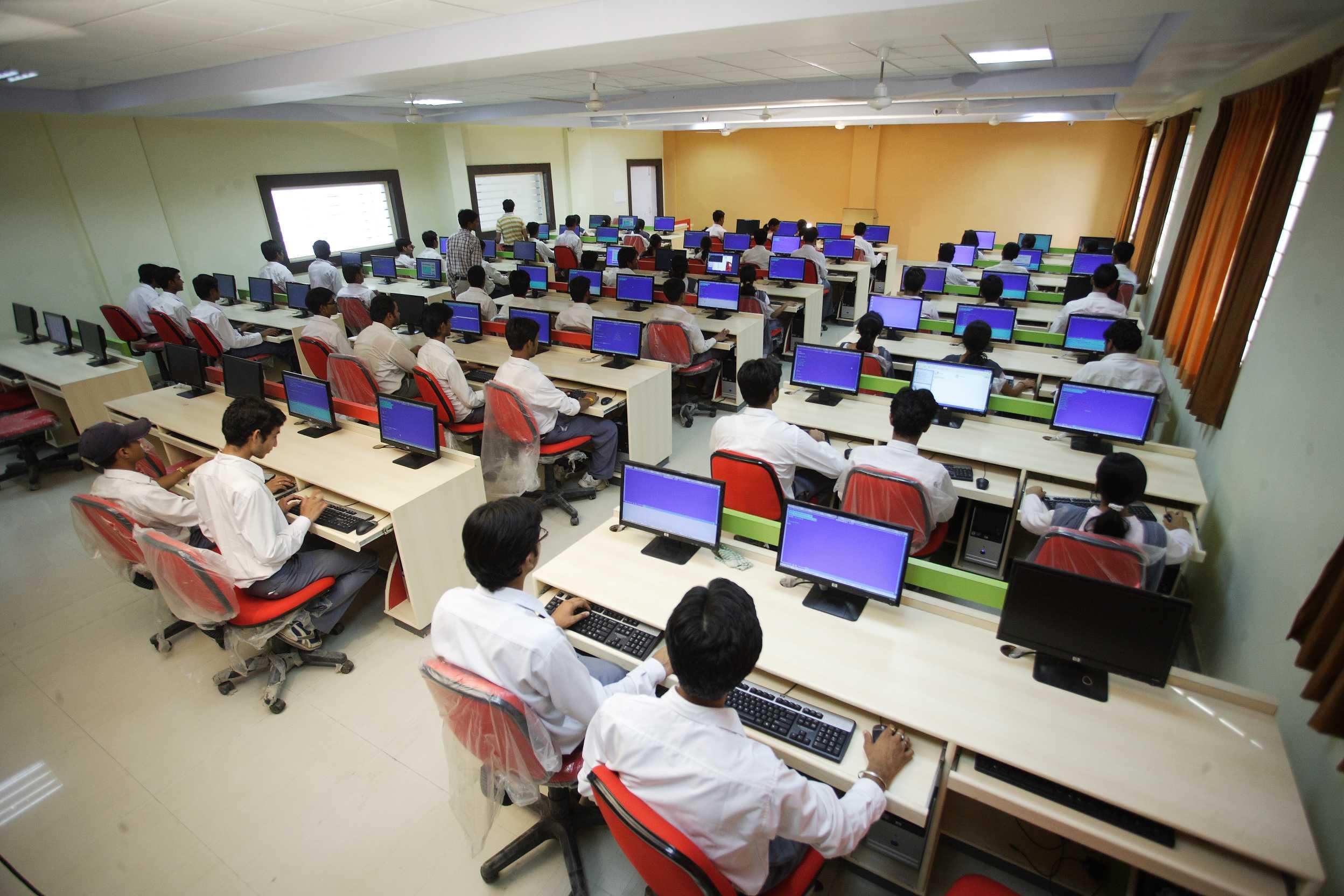 Technocrats Group of Institutions Bhopal Computer Lab photo 2