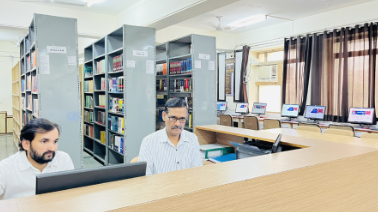 GL Bajaj Institute of Law Campus photo 7